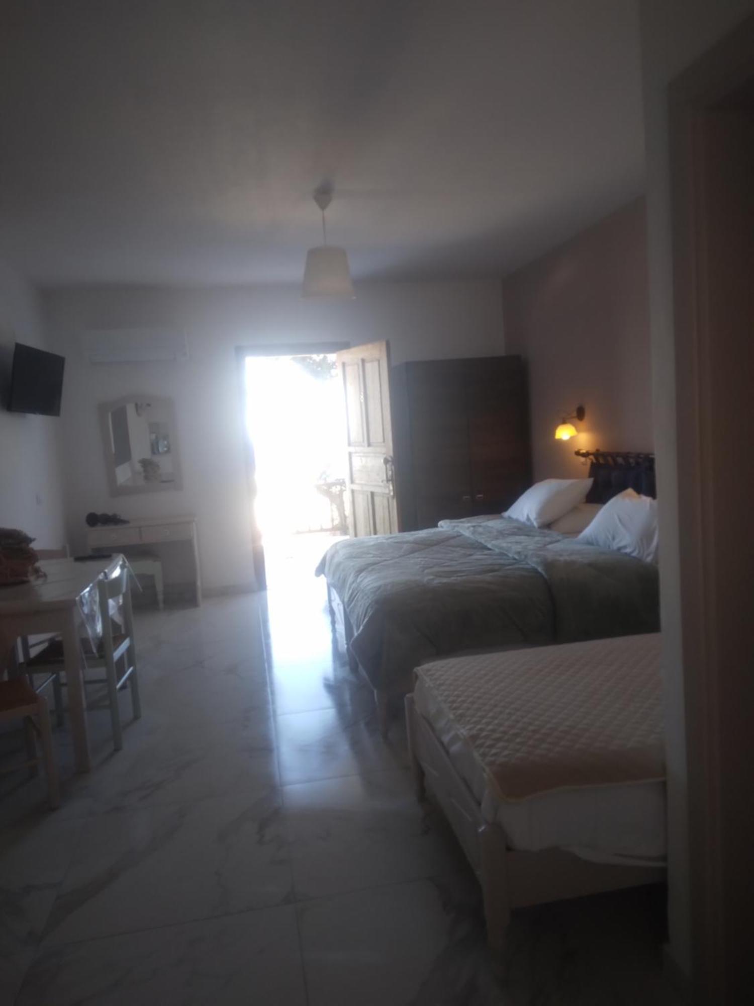 Maria Apartments Amoopi Luaran gambar